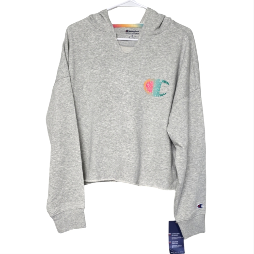 New with tags Champion Womens Long Sleeve Hoodie Cropped size medium
